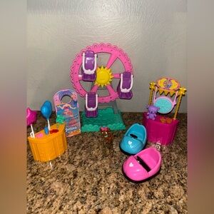 Barbie Chelsea  Ferris Wheel and Carnival Playset foam